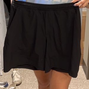 Black lululemon 5” seam